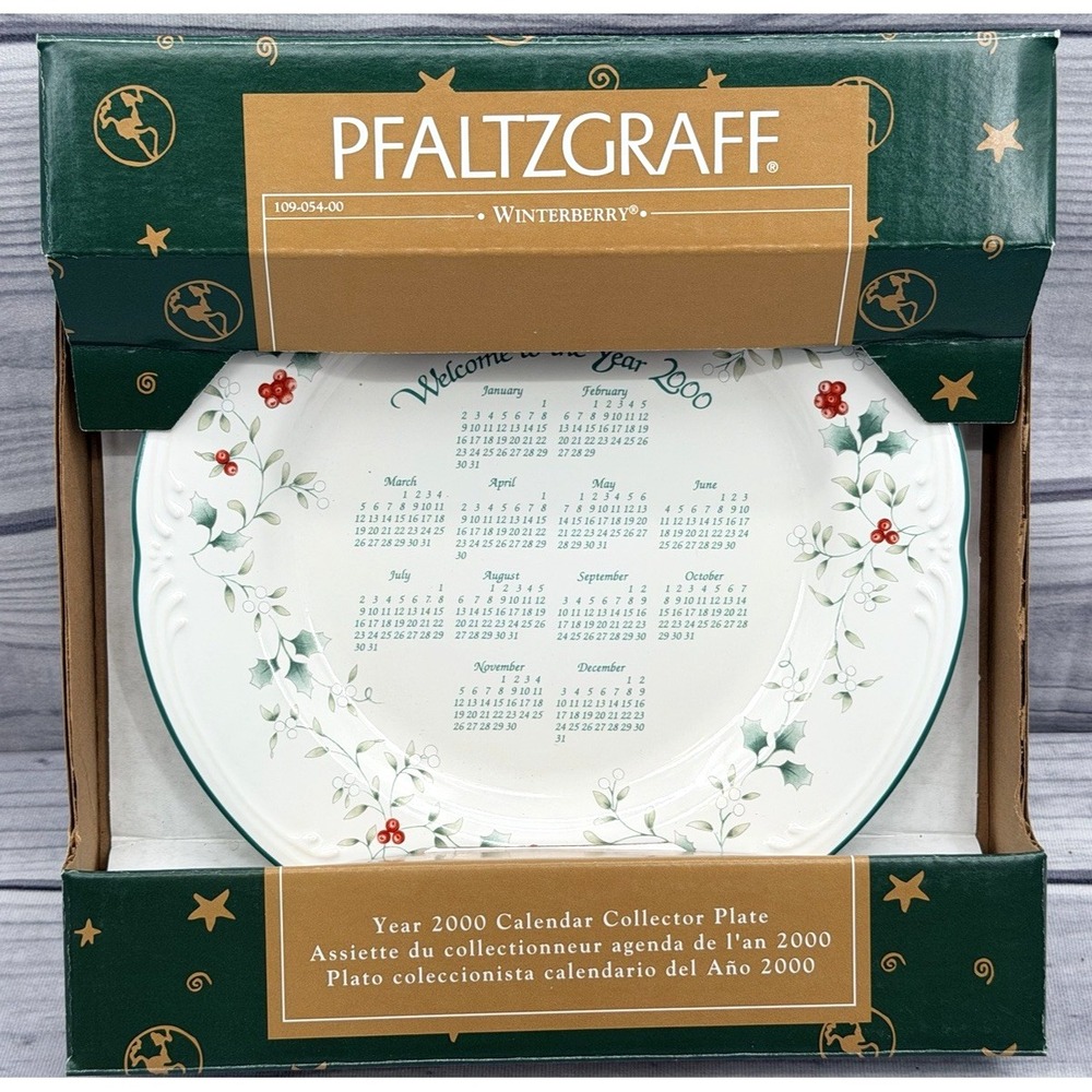 PFALTZGRAFF WINTERBERRY YEAR 2000 CALENDAR COLLECTOR PLATE - NEW IN BOX